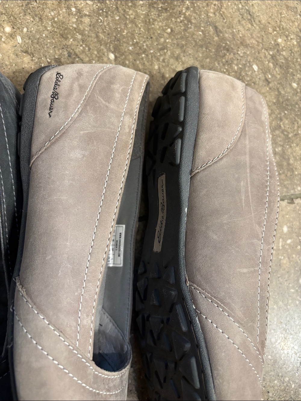 Bundle of 2 Eddie Bauer ballet flats, 8.5, gray and black - Picture 10 of 12